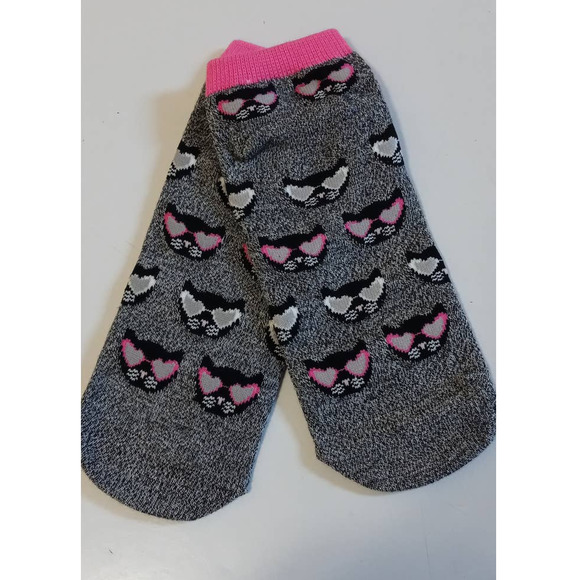No Boundaries Black Cat with Heart Shaped Sunglasses Low Cut Socks. Size 4-10 - Picture 3 of 3